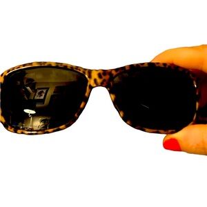 Foster Grant Solar Shields Polarized Leopard Shades that Go Over Eyeglasses